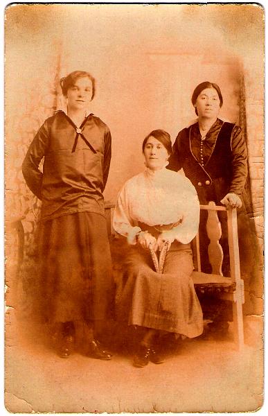 Three sistersII.jpg